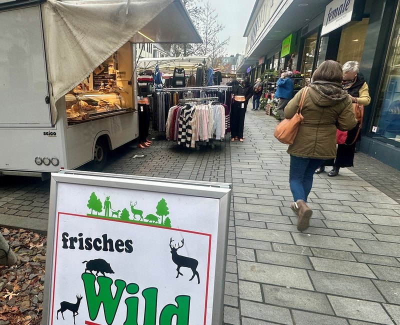 Blick auf den Wochenmarkt