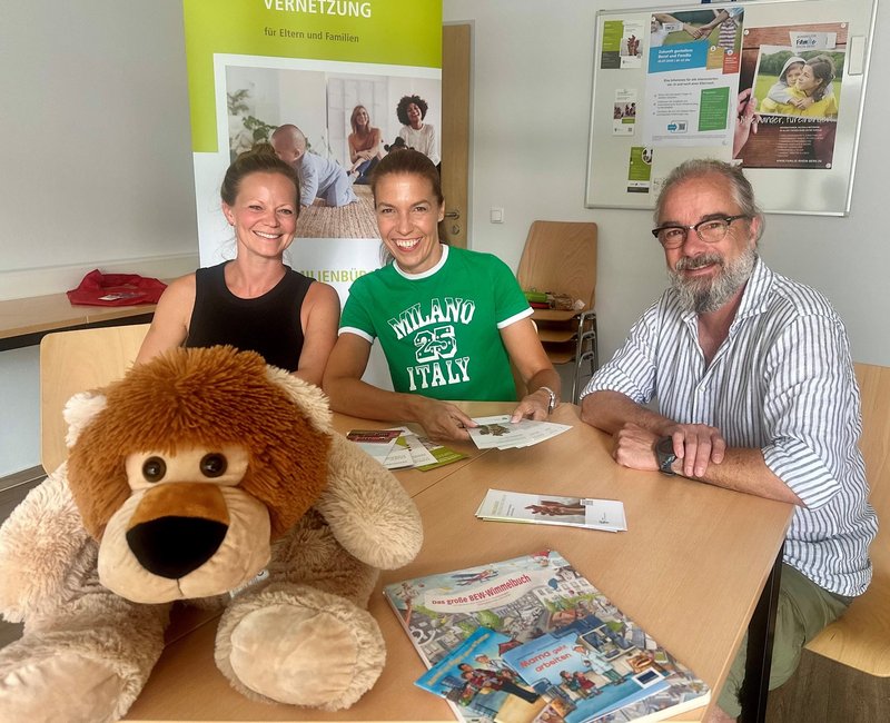 Team des Familienbüros mit Eva Essel