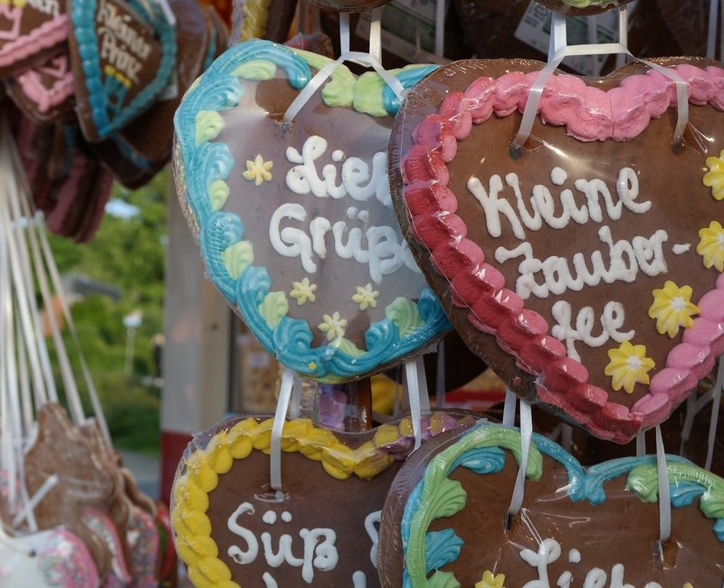Lebkuchenherzen auf der Kirmes