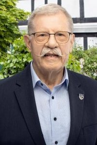 Manfred Groß